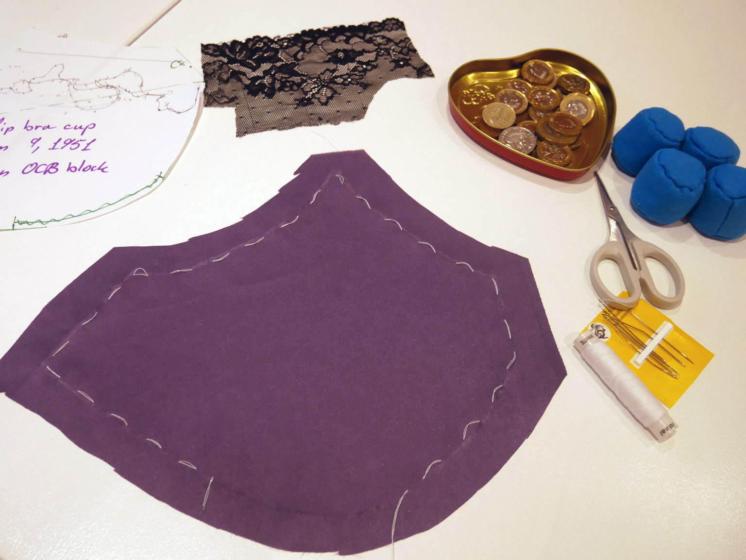 How to applique lace